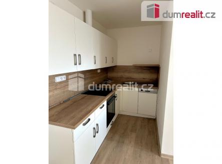 3 | Pronájem bytu, 2+kk, 72 m²