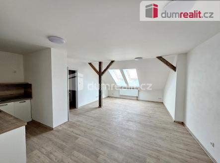 2 | Pronájem bytu, 2+kk, 50 m²