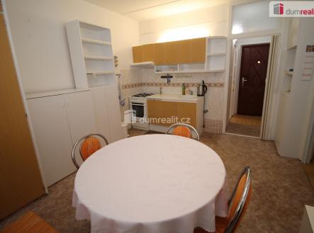 3 | Prodej bytu, 2+kk, 37 m²