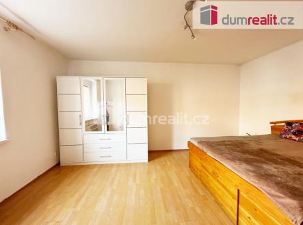 4 | Pronájem bytu, 2+kk, 52 m²