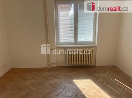 4 | Pronájem bytu, 3+kk, 68 m²