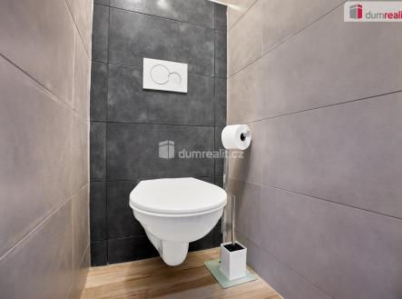 3 | Prodej - penzion, 280 m²