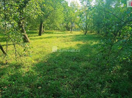 3 | Prodej - pozemek pro bydlení, 759 m²