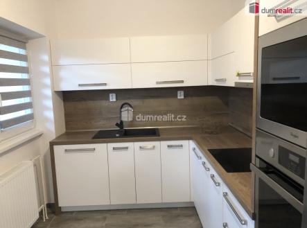 Pronájem bytu, 3+kk, 97 m² obrázek