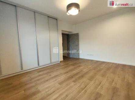 2 | Pronájem bytu, 3+kk, 80 m²