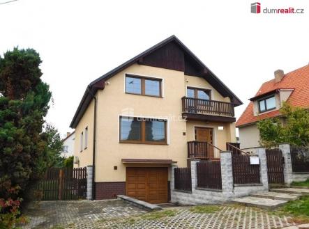 1 | Prodej - dům/vila, 327 m²