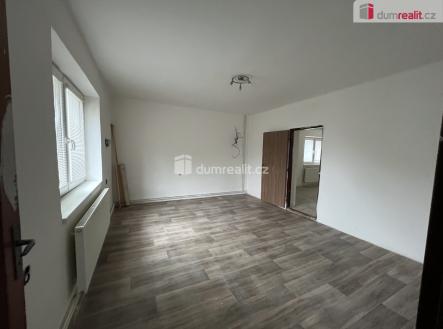 3 | Prodej - dům/vila, 430 m²
