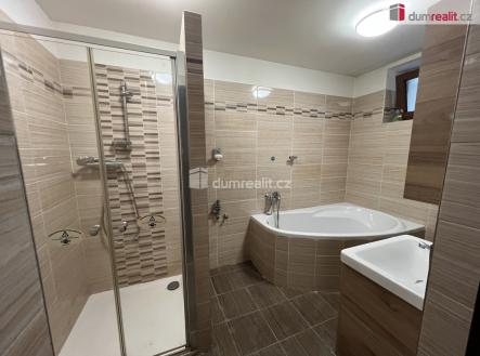 2 | Prodej - dům/vila, 430 m²