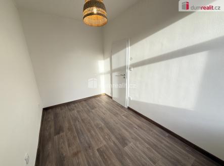 8 | Pronájem bytu, 2+kk, 40 m²