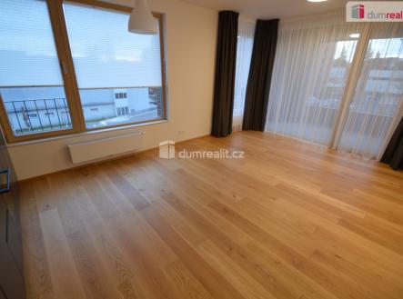 2 | Pronájem bytu, 2+kk, 66 m²