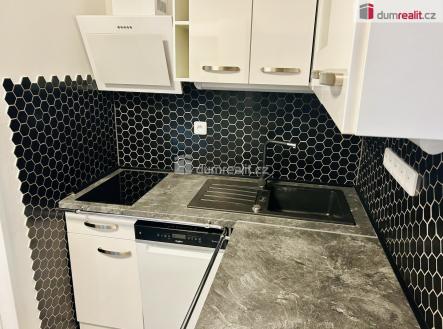 2 | Pronájem bytu, 2+kk, 41 m²