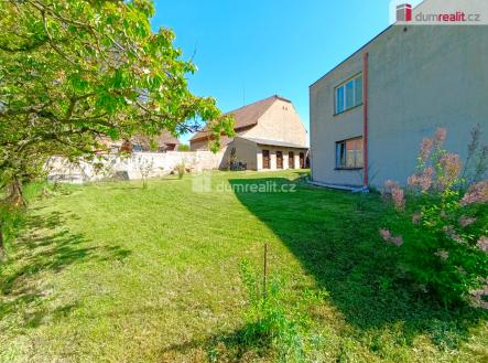 4 | Prodej - dům/vila, 470 m²