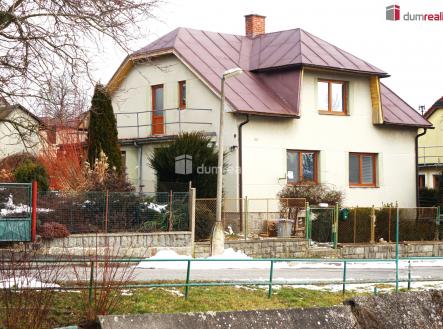 3 | Prodej - dům/vila, 180 m²