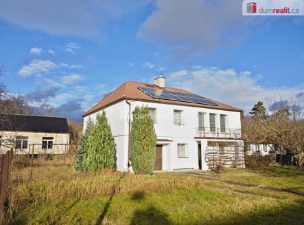 2 | Prodej - dům/vila, 180 m²