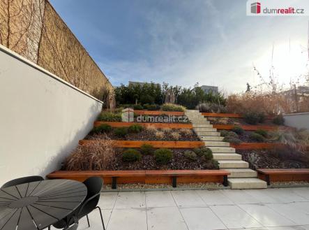 3 | Pronájem bytu, 1+kk, 37 m²