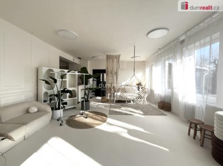 2 | Prodej - nájemní dům, 584 m²