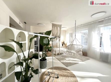 3 | Prodej - nájemní dům, 584 m²