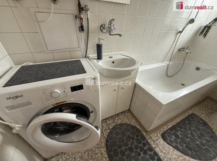 4 | Pronájem bytu, 2+1, 54 m²