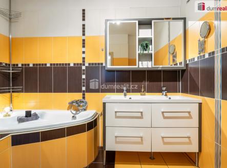 32 | Prodej bytu, 4+kk, 90 m²