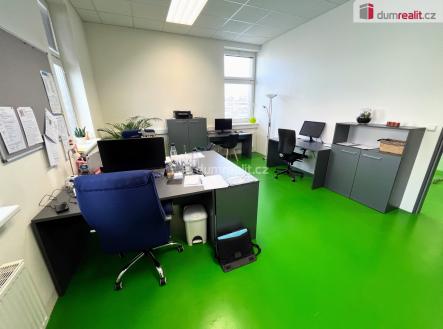 4 | Pronájem - kanceláře, 36 m²