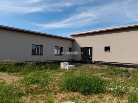 1 | Prodej - dům/vila, 140 m²