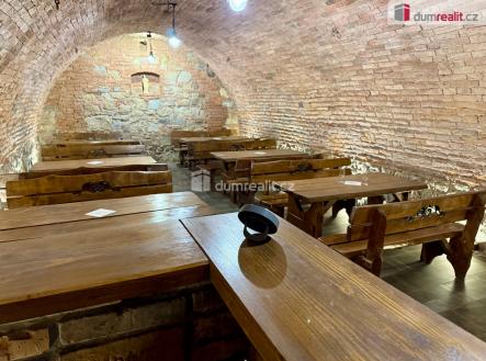 4 | Prodej - restaurace, 150 m²