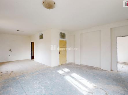 3 | Prodej - dům/vila, 300 m²