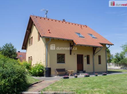 1 | Prodej - dům/vila, 145 m²