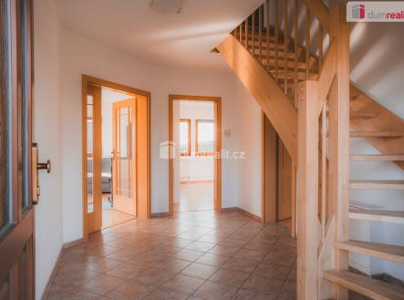 2 | Prodej - dům/vila, 145 m²