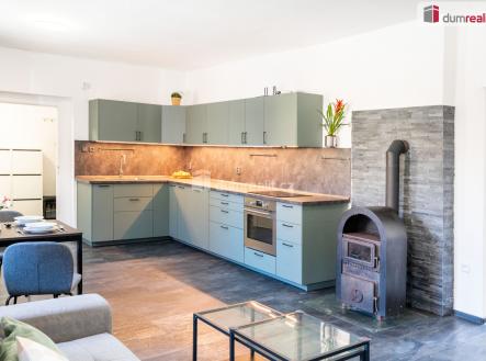 7 | Prodej - dům/vila, 151 m²