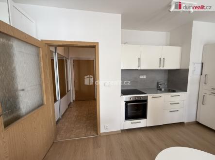 3 | Pronájem bytu, 1+kk, 38 m²