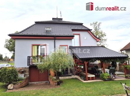 2 | Prodej - dům/vila, 180 m²