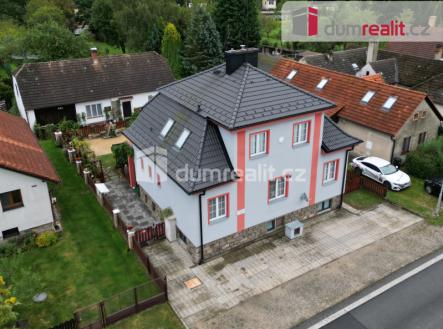 3 | Prodej - dům/vila, 180 m²