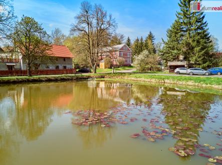 4 | Prodej - dům/vila, 328 m²