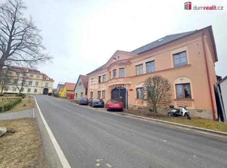 Prodej - dům/vila, 420 m² obrázek