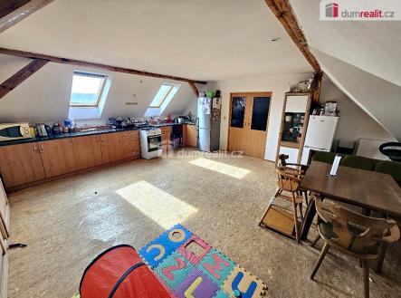 2 | Prodej - dům/vila, 420 m²