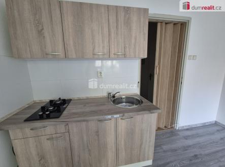 4 | Pronájem bytu, 1+kk, 23 m²