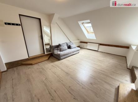 4 | Pronájem bytu, 2+kk, 60 m²