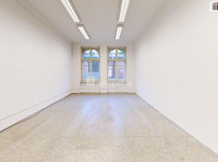 Pronájem - obchodní prostor, 70 m² obrázek