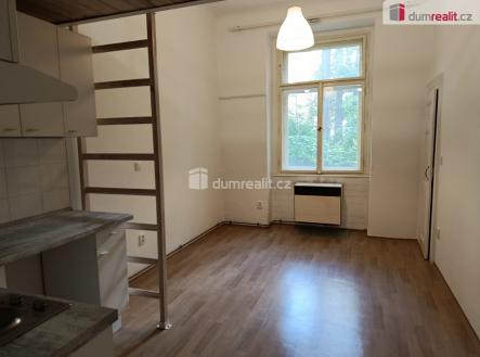 4 | Pronájem bytu, 1+kk, 22 m²