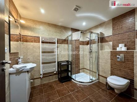 5 | Prodej - komerční objekt, jiný, 215 m²