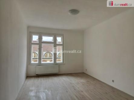 2 | Pronájem bytu, 2+kk, 60 m²