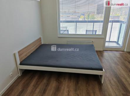 2 | Pronájem bytu, 1+kk, 34 m²