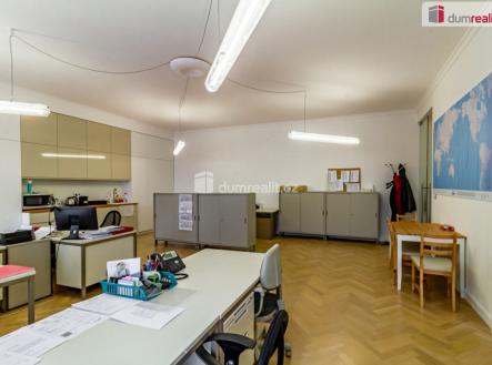 3 | Pronájem - kanceláře, 118 m²