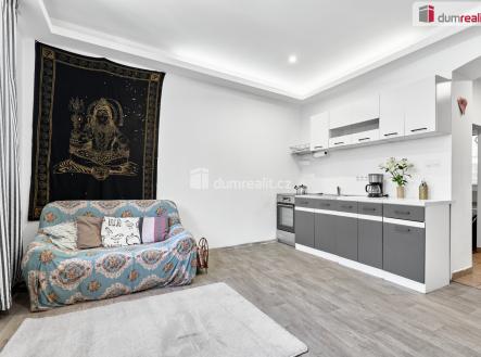 1 | Prodej bytu, 2+kk, 35 m²