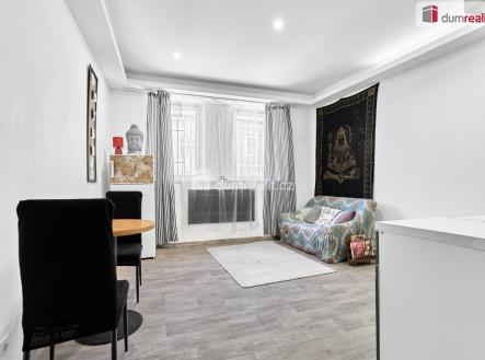 3 | Prodej bytu, 2+kk, 35 m²