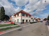 Pronájem - kanceláře, 75 m²