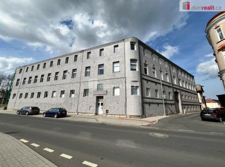 1 | Pronájem - komerční objekt, sklad, 2 800 m²