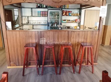 4 | Pronájem - restaurace, 260 m²