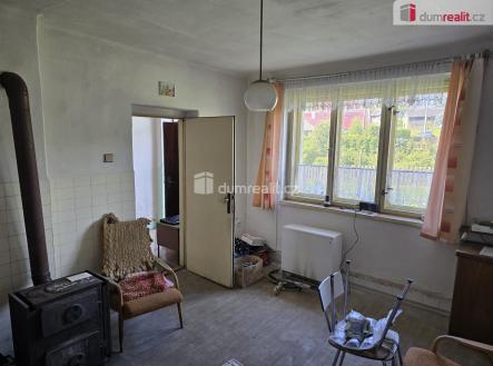 4 | Prodej - dům/vila, 180 m²